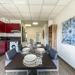 Downtown Apartment